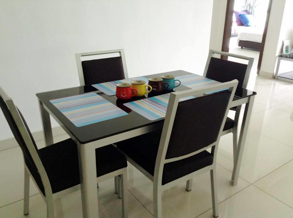 Homestay Johor Bahru Bagian luar foto
